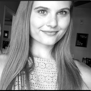 Meet your Posher, Samantha